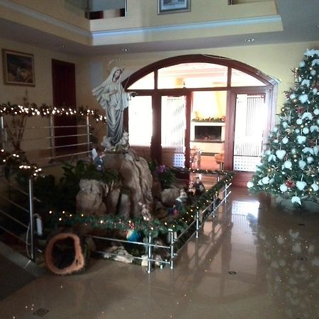 Hotel Rosabel เมจูโกเรีย ภายนอก รูปภาพ