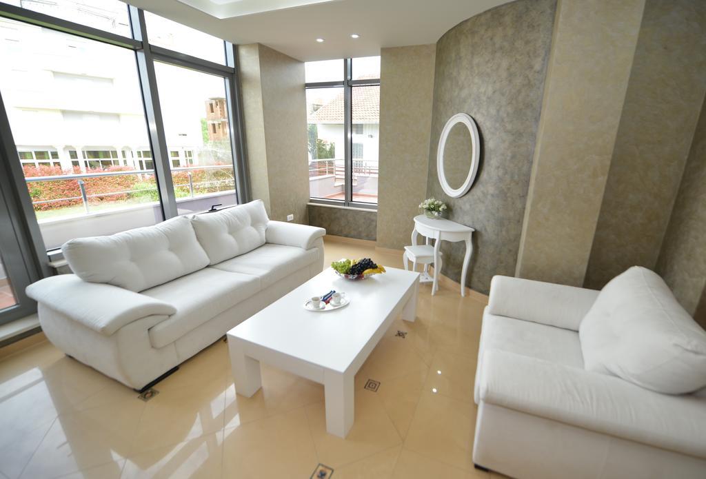 Hotel Rosabel เมจูโกเรีย ภายนอก รูปภาพ
